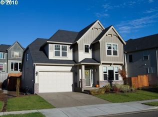 16424 SE Windswept Waters Dr, Damascus, OR 97089