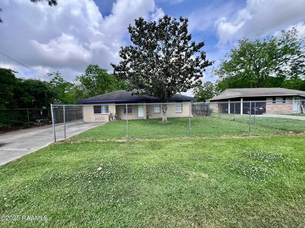322 Fontelieu Dr, New Iberia, LA 70560