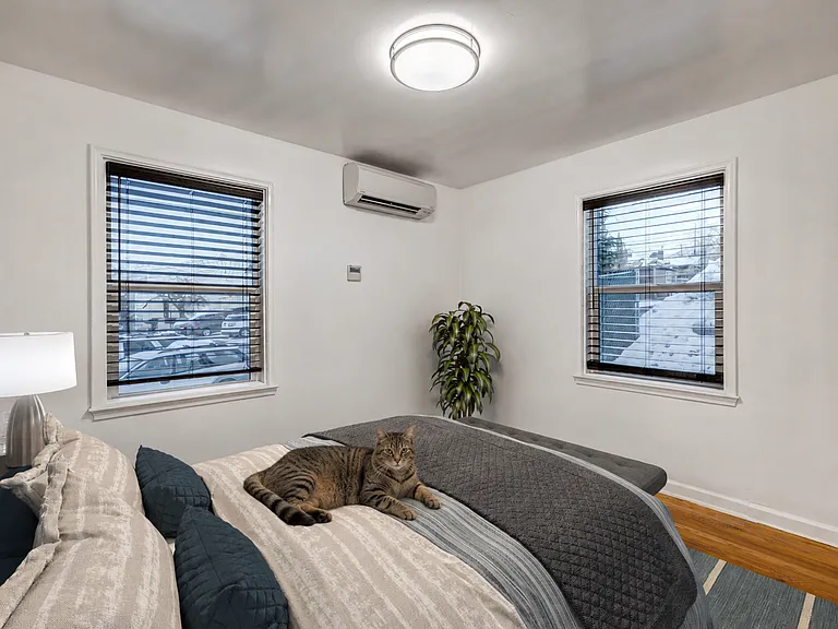 Alta View Apartments — Photo 12