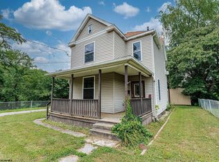 1 3rd Ave, Point Marion, PA 15474