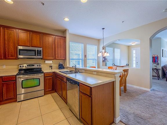 3rd image of 10728 Garden Lily Dr #23