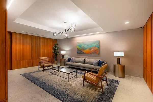 Sold by Berkshire Hathaway HomeServices New York Properties | media 19