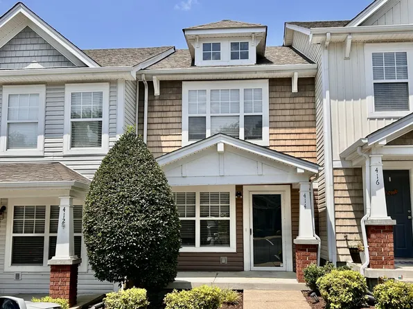 414 Flintlock Ct, Nashville, TN 37217