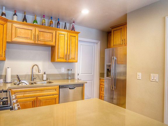 5th image of 16408 Valencia Ave #613