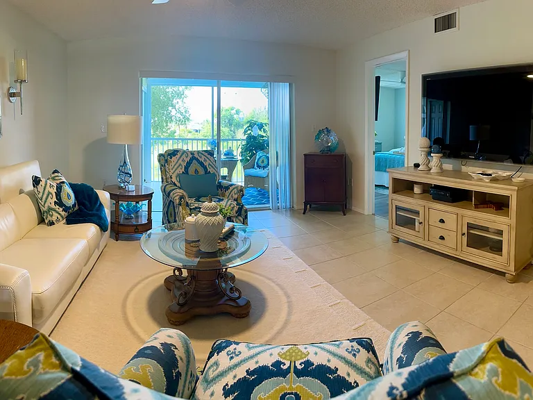 5435 Rattlesnake Hammock Rd #204E — Photo 9