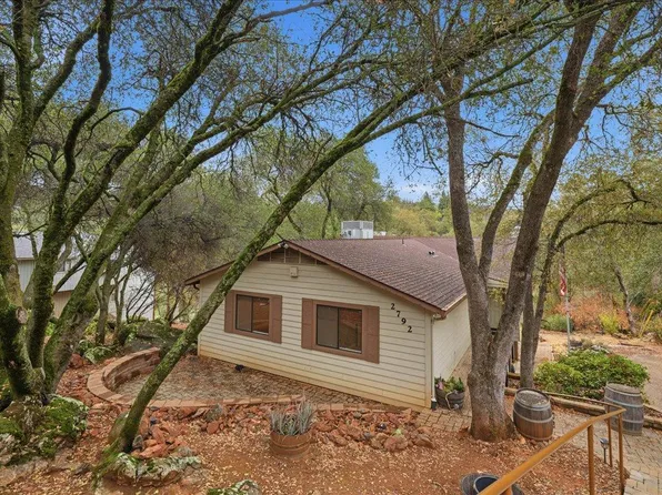 2792 Holly Hills Ln, Cameron Park, CA 95682