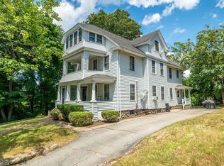 14 Church St, Groton, CT 06340