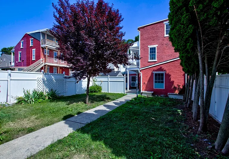 515 Locust St #2 — Photo 5