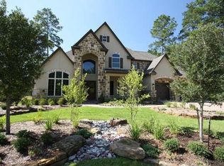 31 E Black Knight Dr, The Woodlands, TX 77382