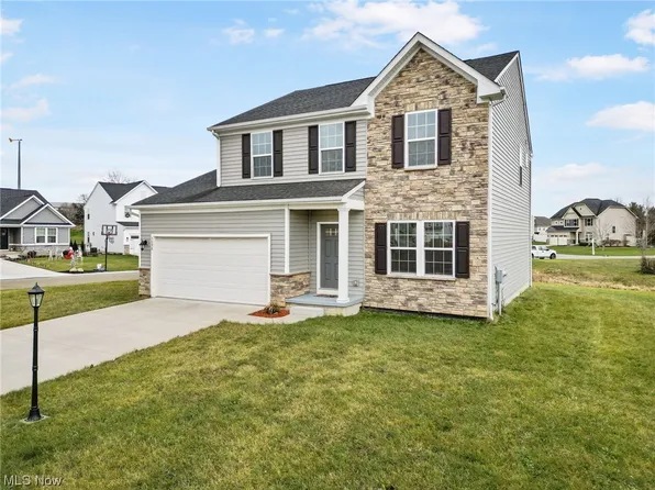 3098 Landon St NE, Canton, OH 44721