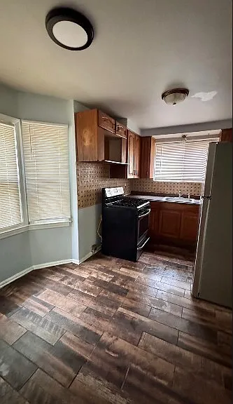 18294 Marlowe St — Photo 5