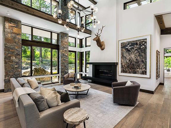 2nd image of 13233 Snowshoe Thompson Cir