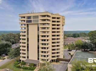 100 Tower Dr #903-904, Daphne, AL 36526