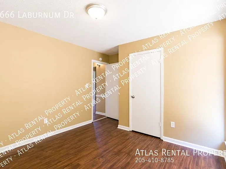2666 Laburnum Dr — Photo 23
