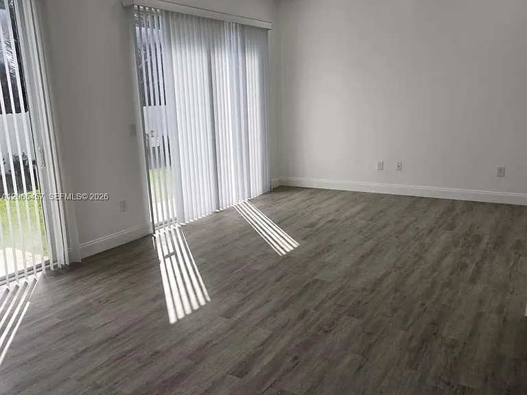 4215 Gulfstream Rd — Photo 8