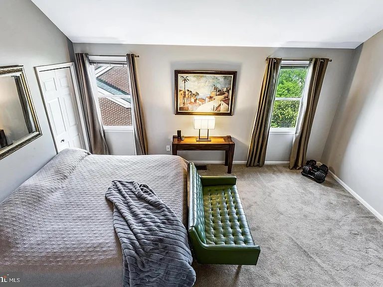 503 Shorter Ln — Photo 20