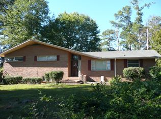 319 N Stonehedge Dr, Columbia, SC 29210