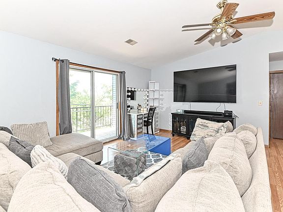 5th image of 1243 N Sunnyslope DRIVE #203