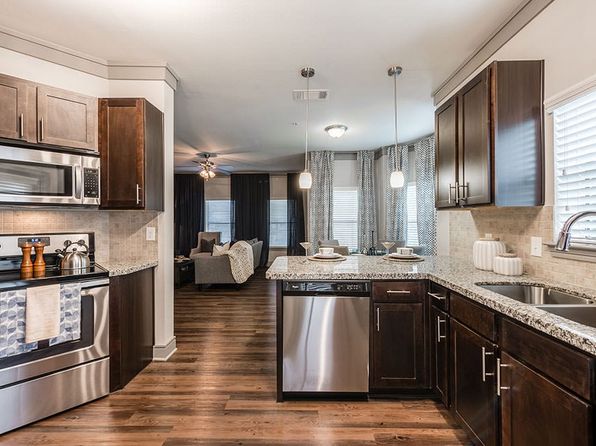 17802 Mound Rd #26106