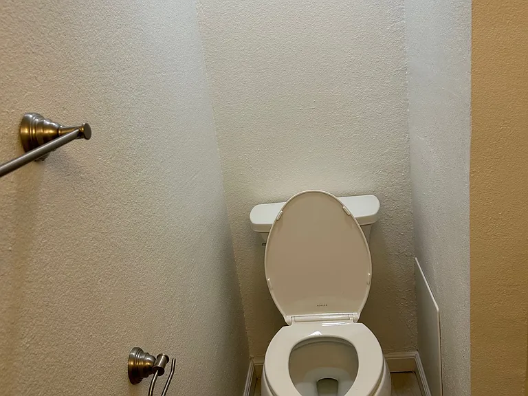 180 Bradshaw Dr #15 — Photo 13