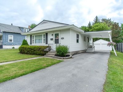 1039 Holcomb St, Watertown, NY, 13601
