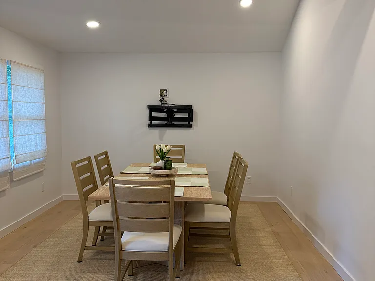 608 Montauk Hwy — Photo 9