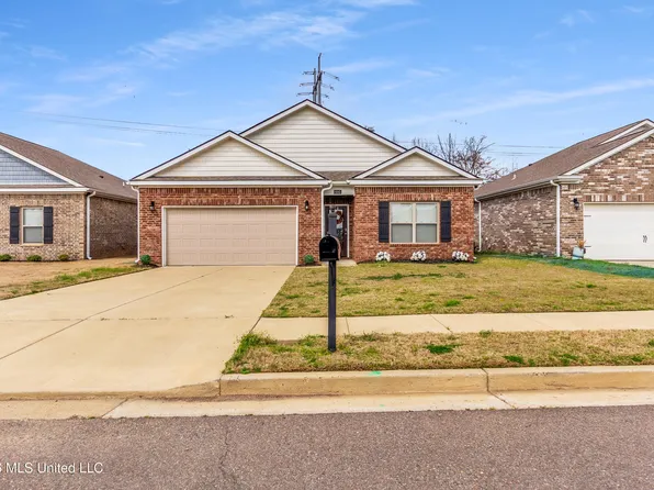 8945 Mary Frances Dr, Southaven, MS 38671