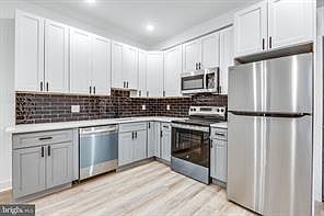 1st image of 2348 N Park Ave APT B