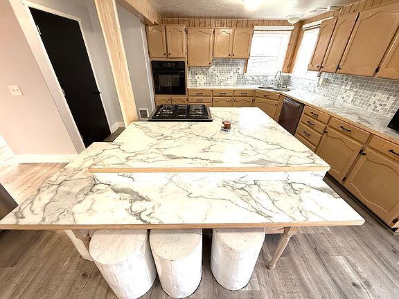Kitchen (3 of 3)