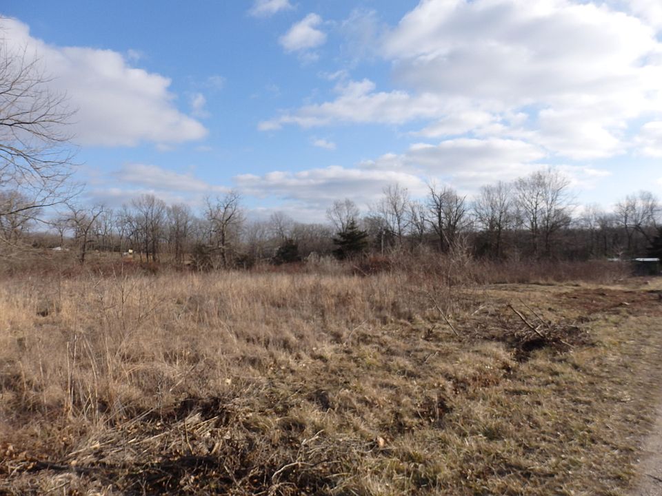 2nd image of 10865 S 1215th Rd