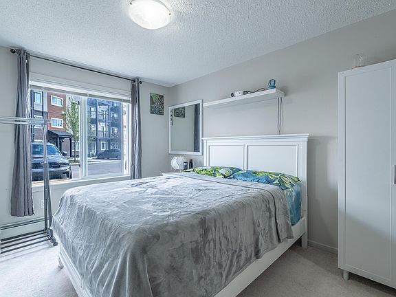 4th image of 142 Ebbers Blvd NW #107