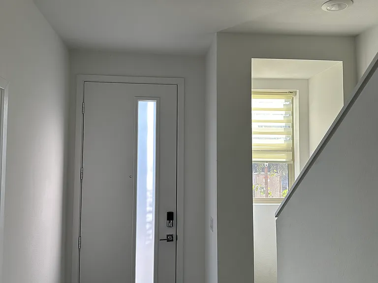 1042 Split Ct — Photo 4