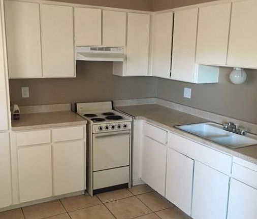 2nd image of 3726 W Dunlap Ave APT B2