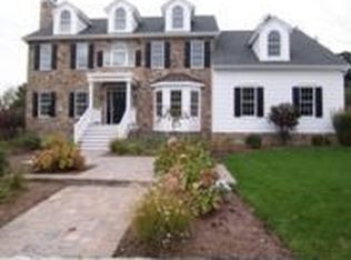 3 Barr Ct, Linwood, NJ 08221