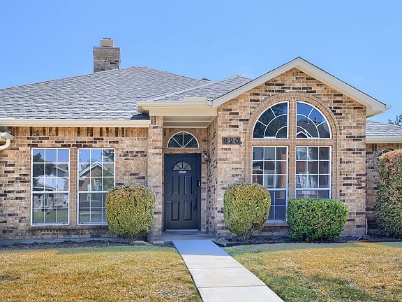 3rd image of 920 Jacksonhole Ln