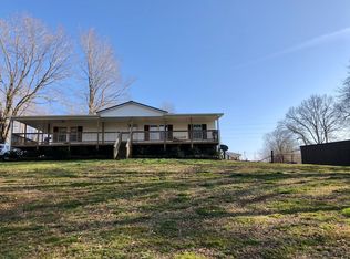 5 Cemetery Rd, Lawrenceburg, TN 38464