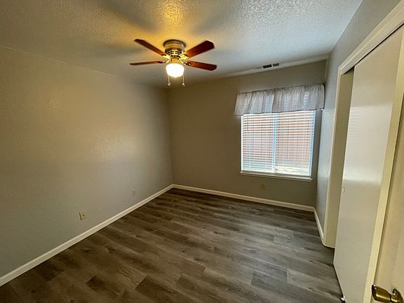 2013FloydAveBedrm01_07132023