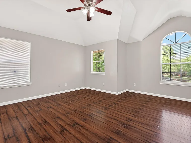 4018 Timber Cor — Photo 23
