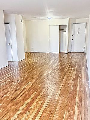 4th image of 150 Hawthorne St APT 4L
