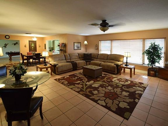 4th image of 120 N Pearl Lake Cswy