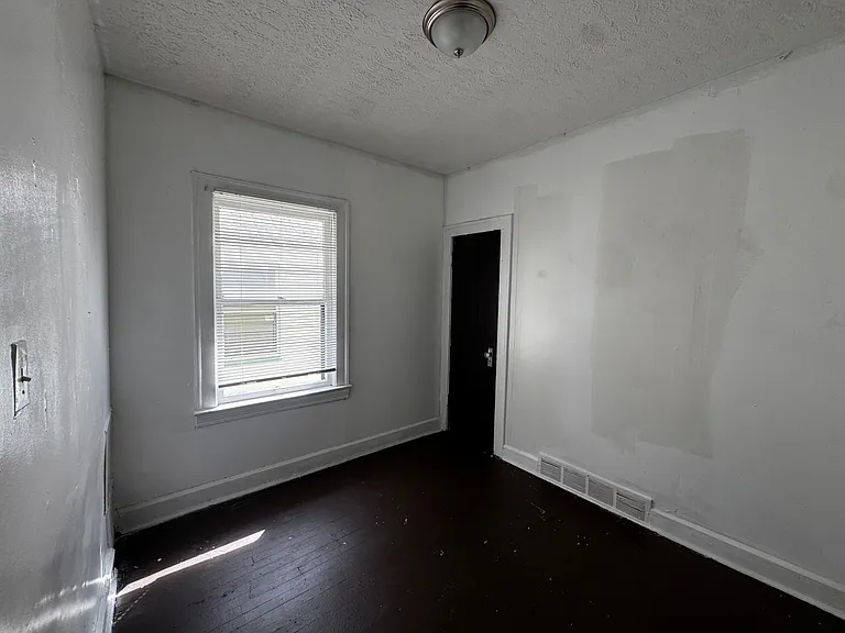 12633 Edmonton Ave, Cleveland, OH — Photo 13