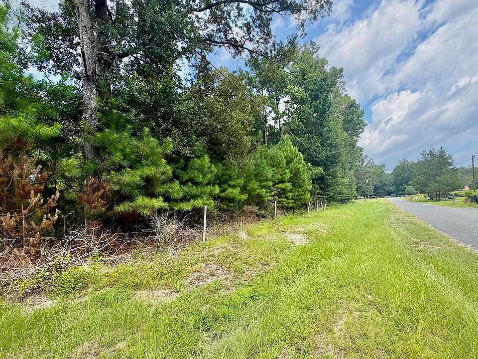 1st image of 311 Rogers Loop
