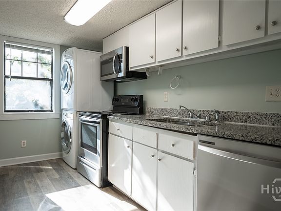 2nd image of 290 Appleby Drive #263