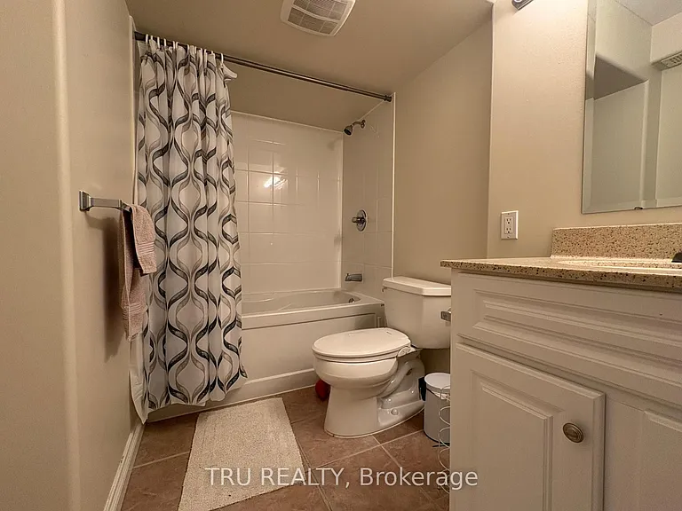 684 Beatrice Dr — Photo 33