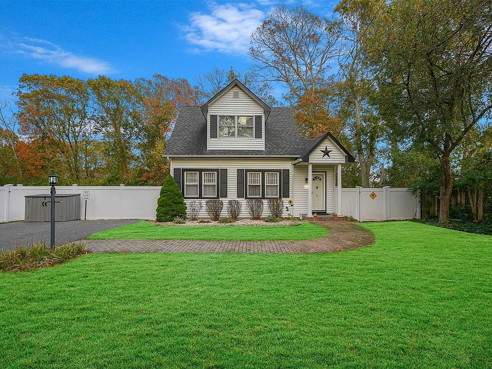 1st image of 29 Hillcrest Dr