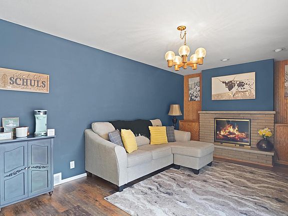 3rd image of 3326 Monarch DRIVE