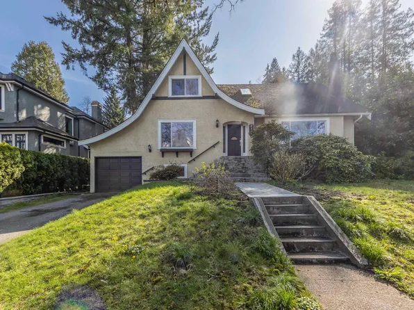 2146 W 33rd Ave, Vancouver, BC V6M 1B9