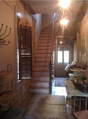 2nd image of 1315 Saint Mary St