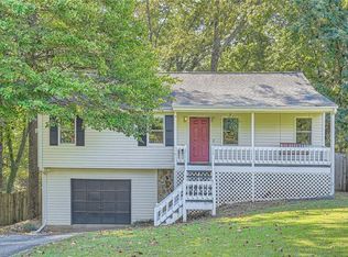 284 Laureen Ln SE, Mableton, GA 30126