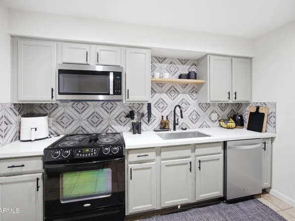 3402 N 32nd Street #163, Phoenix, AZ 85018